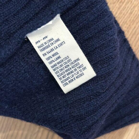 American Eagle Outfitters Blue Sweater with Purple Detail along Neckline (M) - Picture 5 of 5